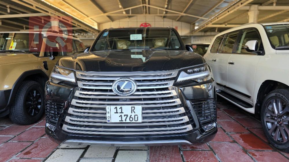 Lexus LX